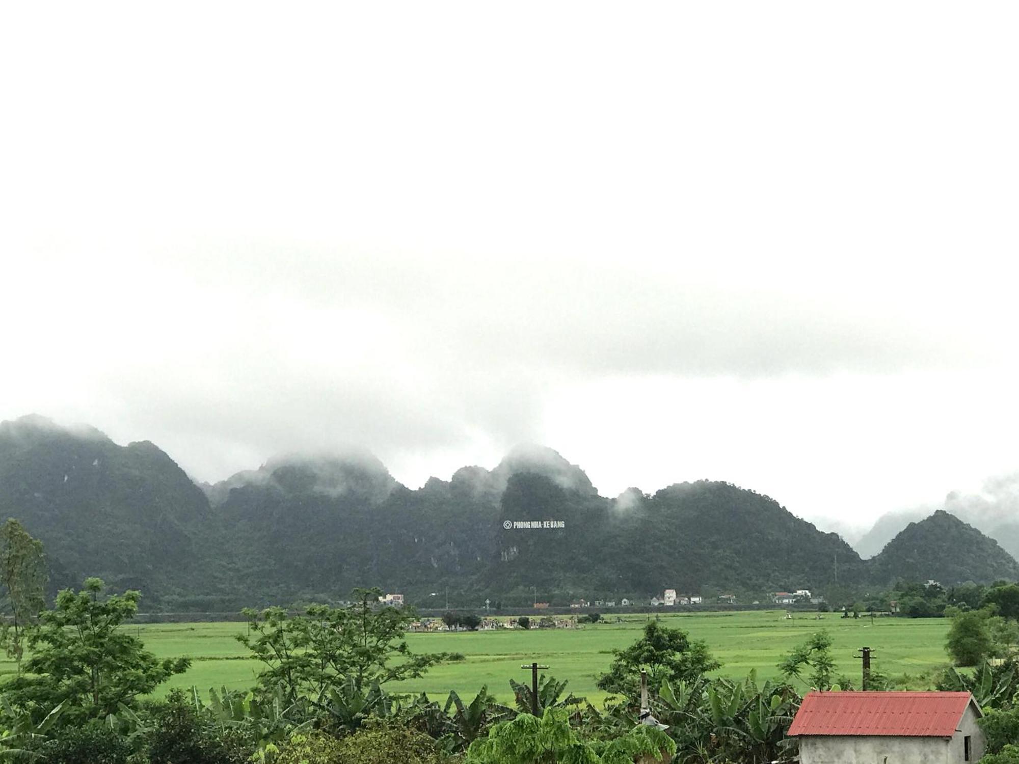 Happy Field Homestay フォンニャ エクステリア 写真